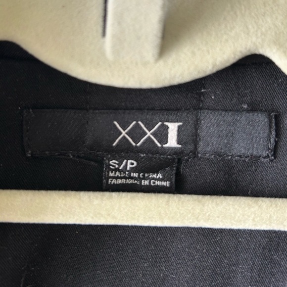 Women’s blazer - Picture 2 of 4